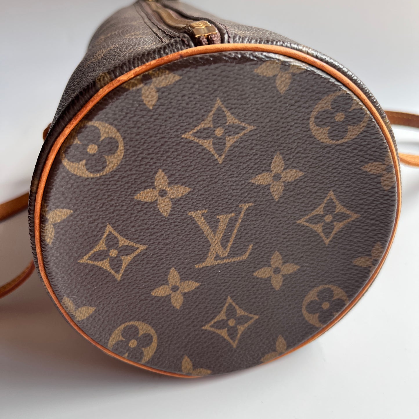 Louis Vuitton Papillon 26 Monogram Handbag