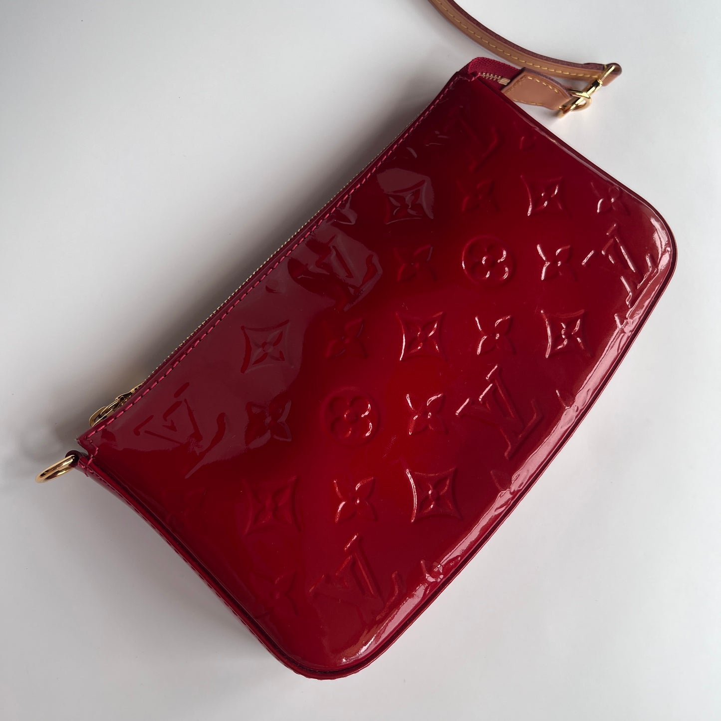 Louis Vuitton Red Vernis Pochette