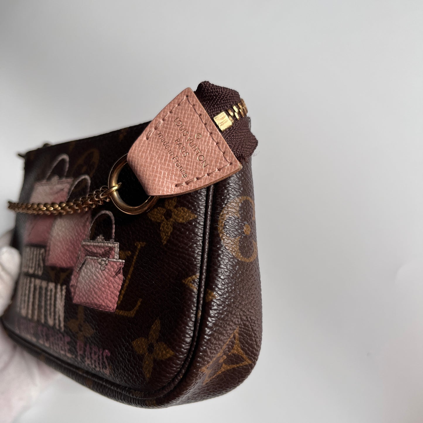 Louis Vuitton Monogram Mini Pochette I RUE SCRIBE PARIS