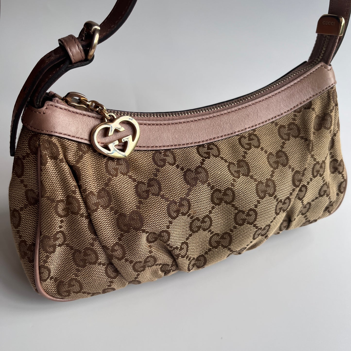 Gucci Lovely Charm GG Canvas Pochette