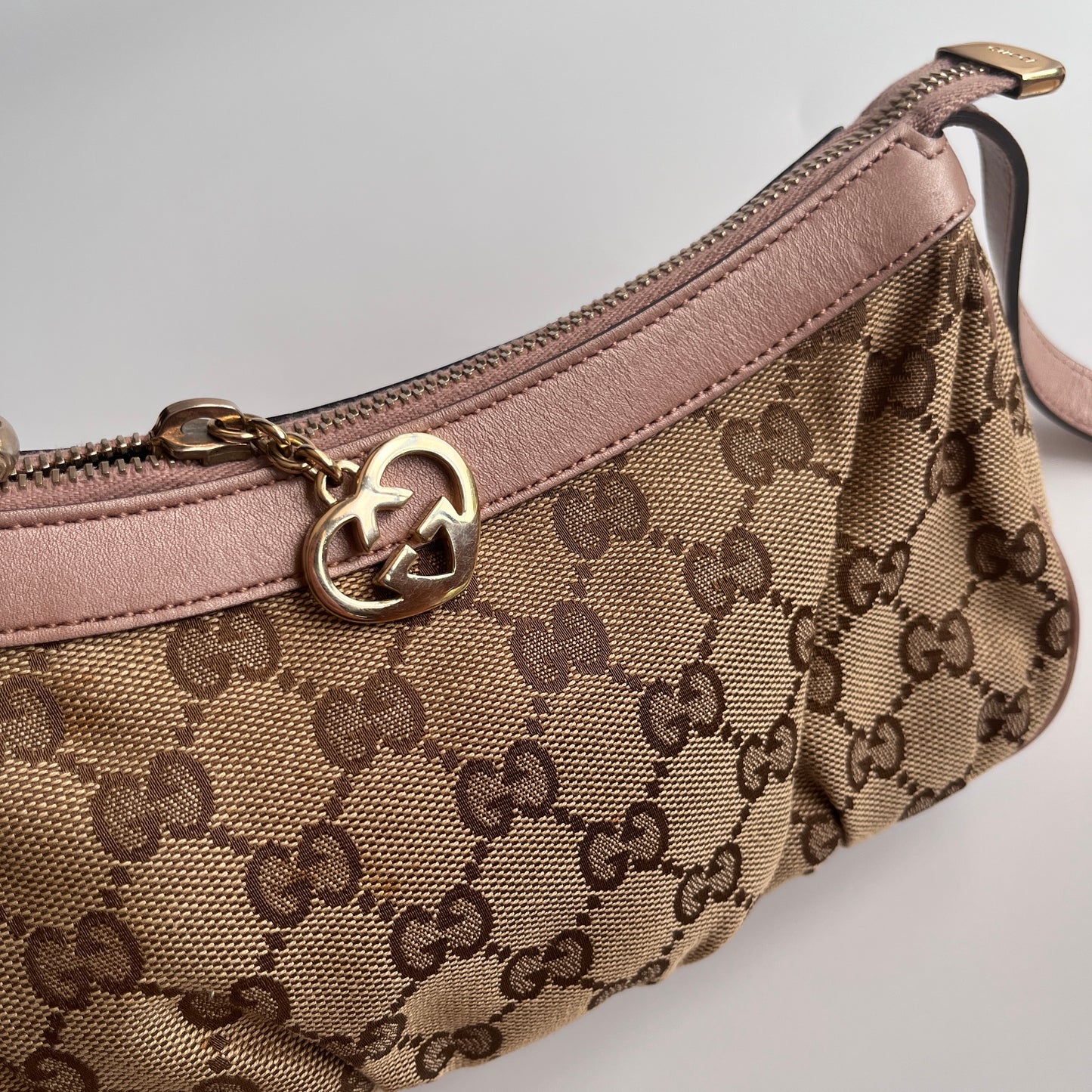 Gucci Lovely Charm GG Canvas Pochette