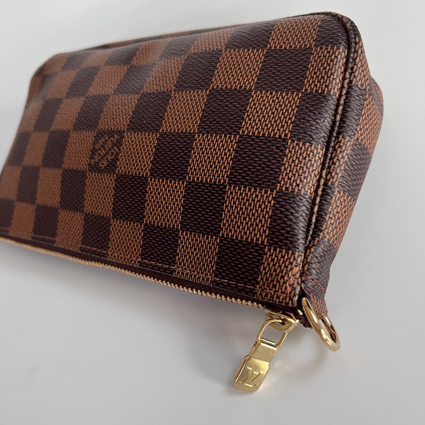 Louis Vuitton Bucket Pouch/ Pochette (No strap)