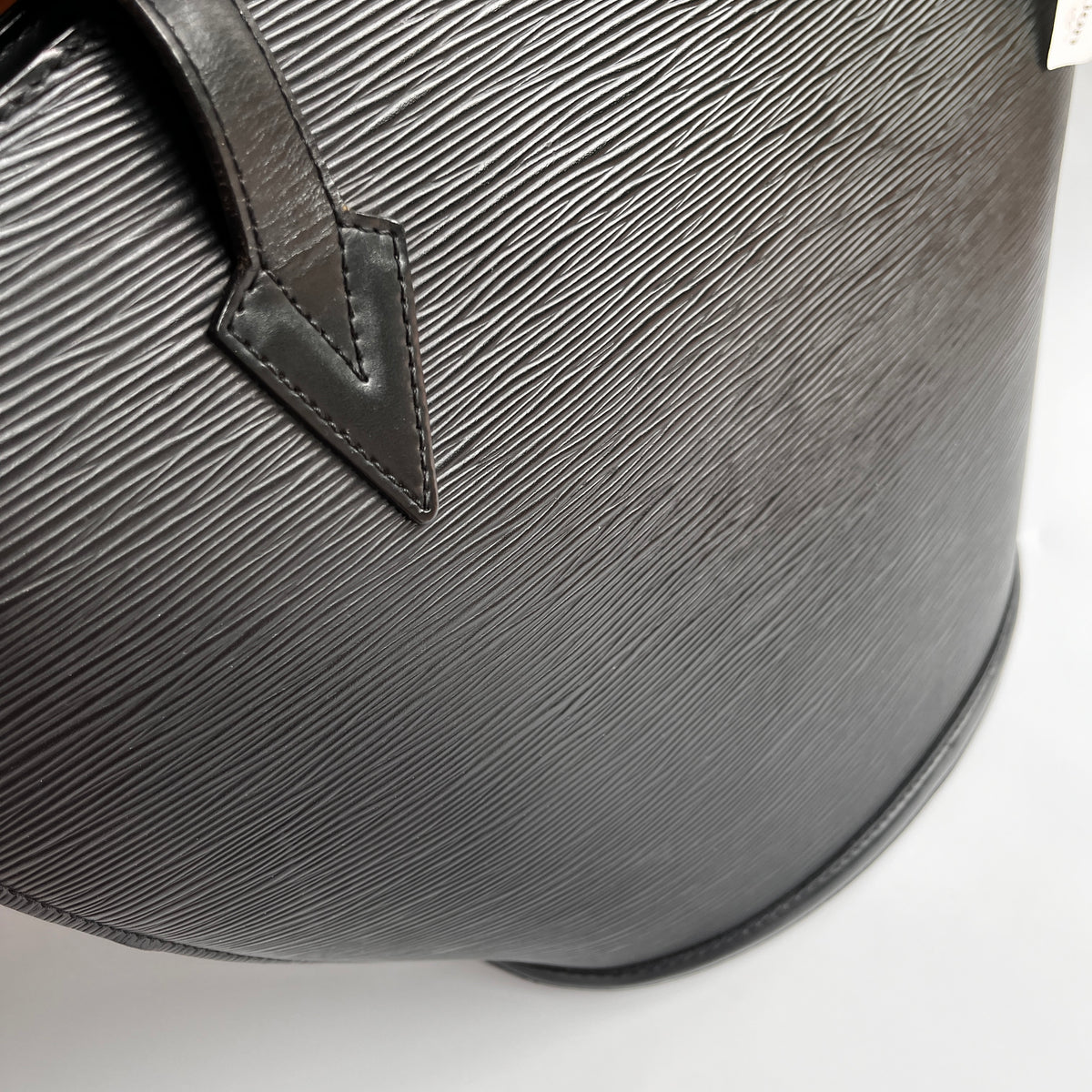 Louis Vuitton	Vintage Black Epi Saint Jacques GM Shoulder Bag