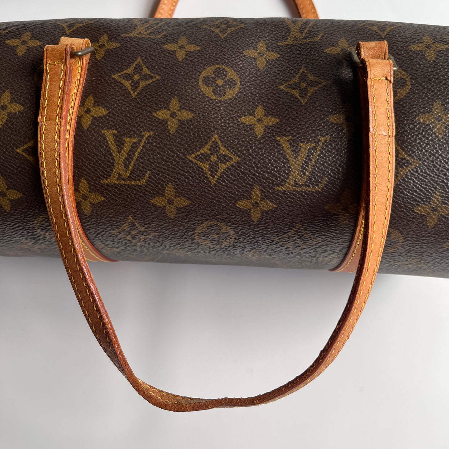Louis Vuitton Papillon 26 Monogram Handbag