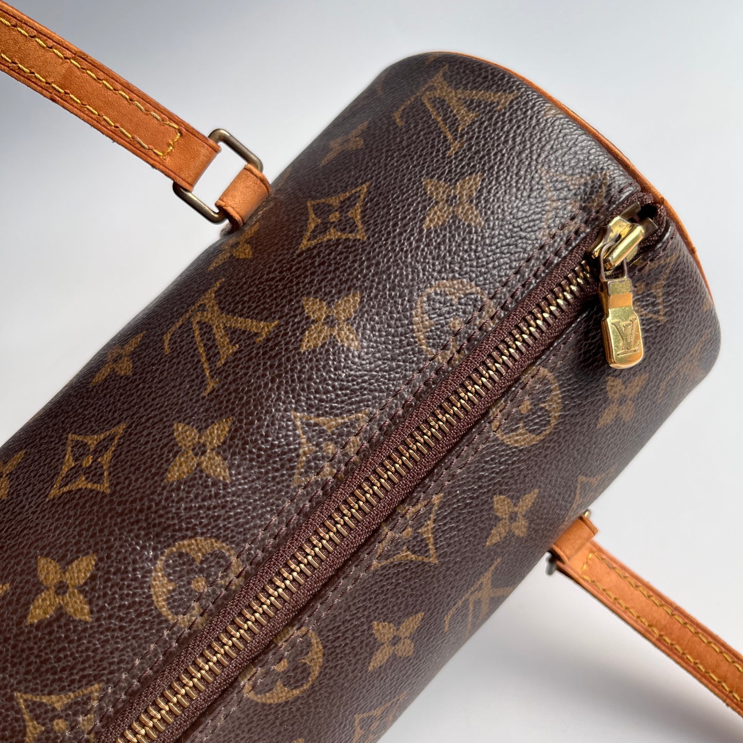 Louis Vuitton Papillon 26 Monogram Handbag