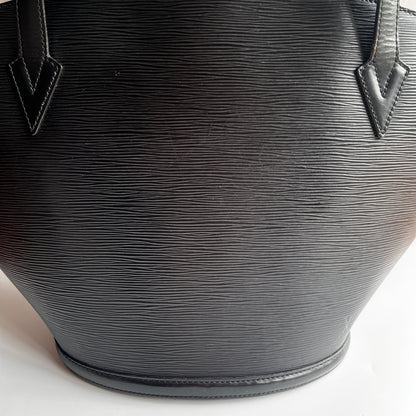 Louis Vuitton	Vintage Black Epi Saint Jacques GM Shoulder Bag