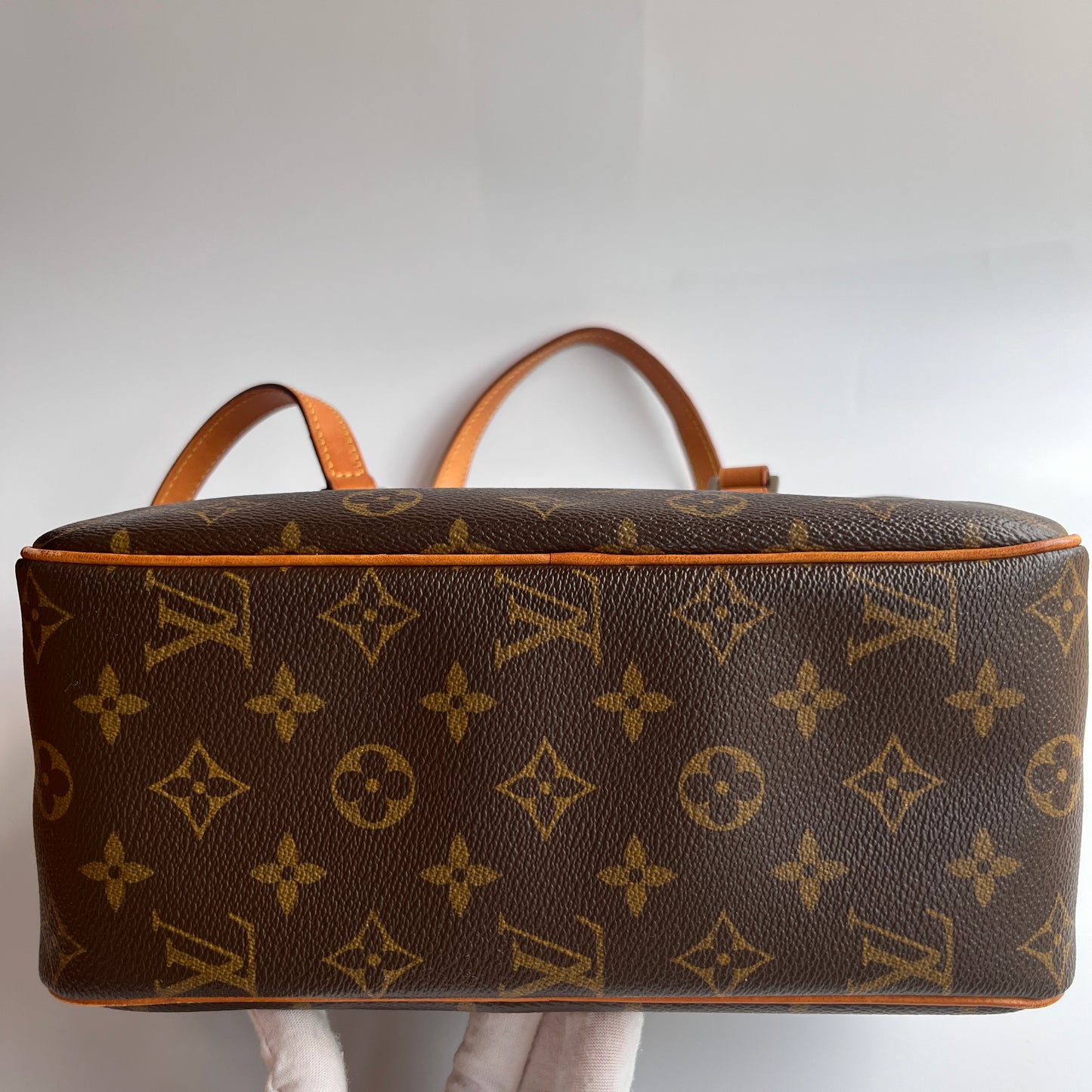 Louis Vuitton Cite MM Shoulder Bag
