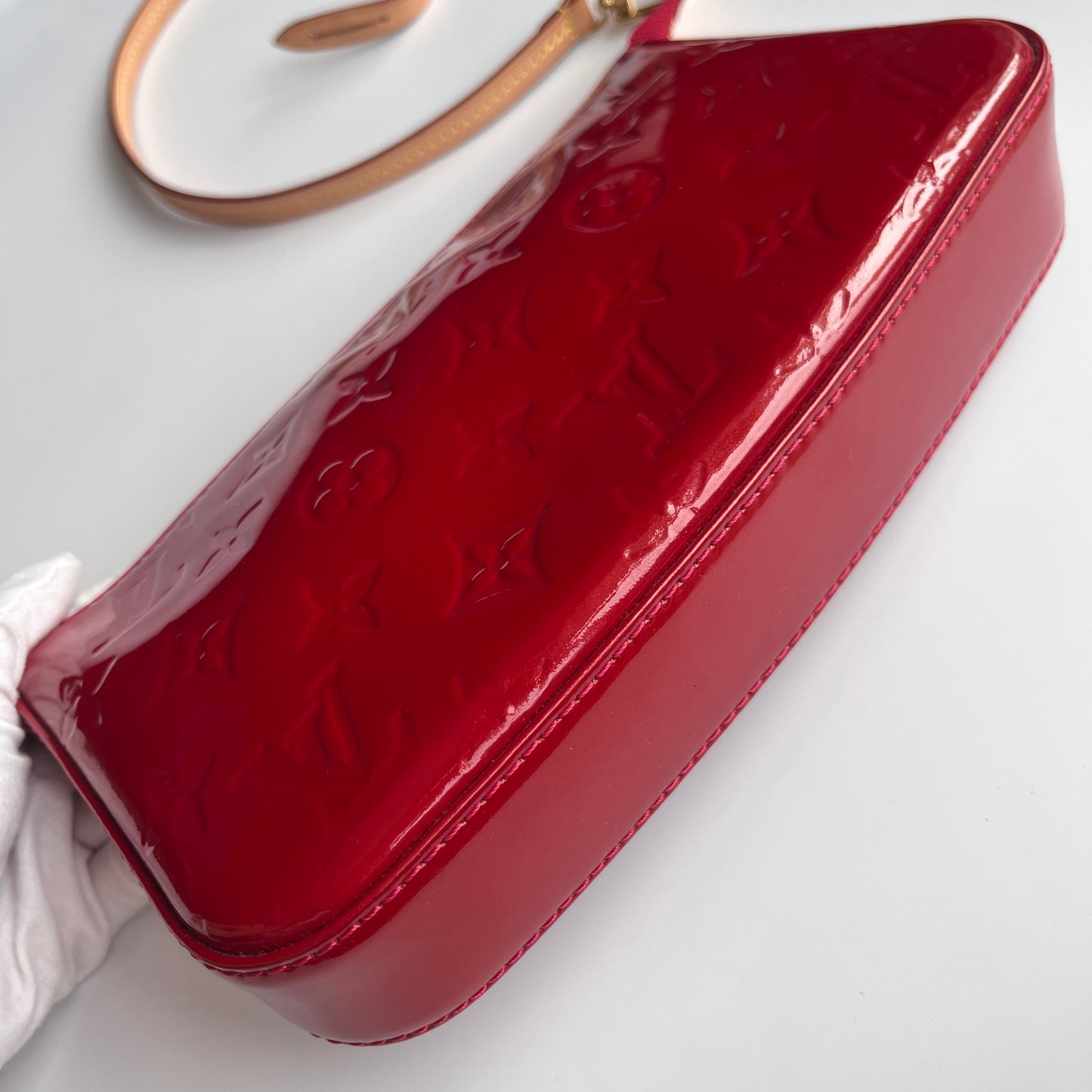 Louis Vuitton Red Vernis Pochette