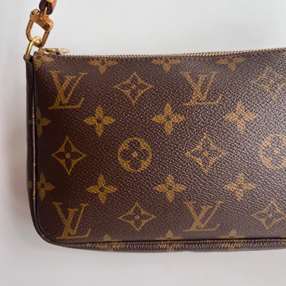 Louis Vuitton Vintage Monogram Pochette