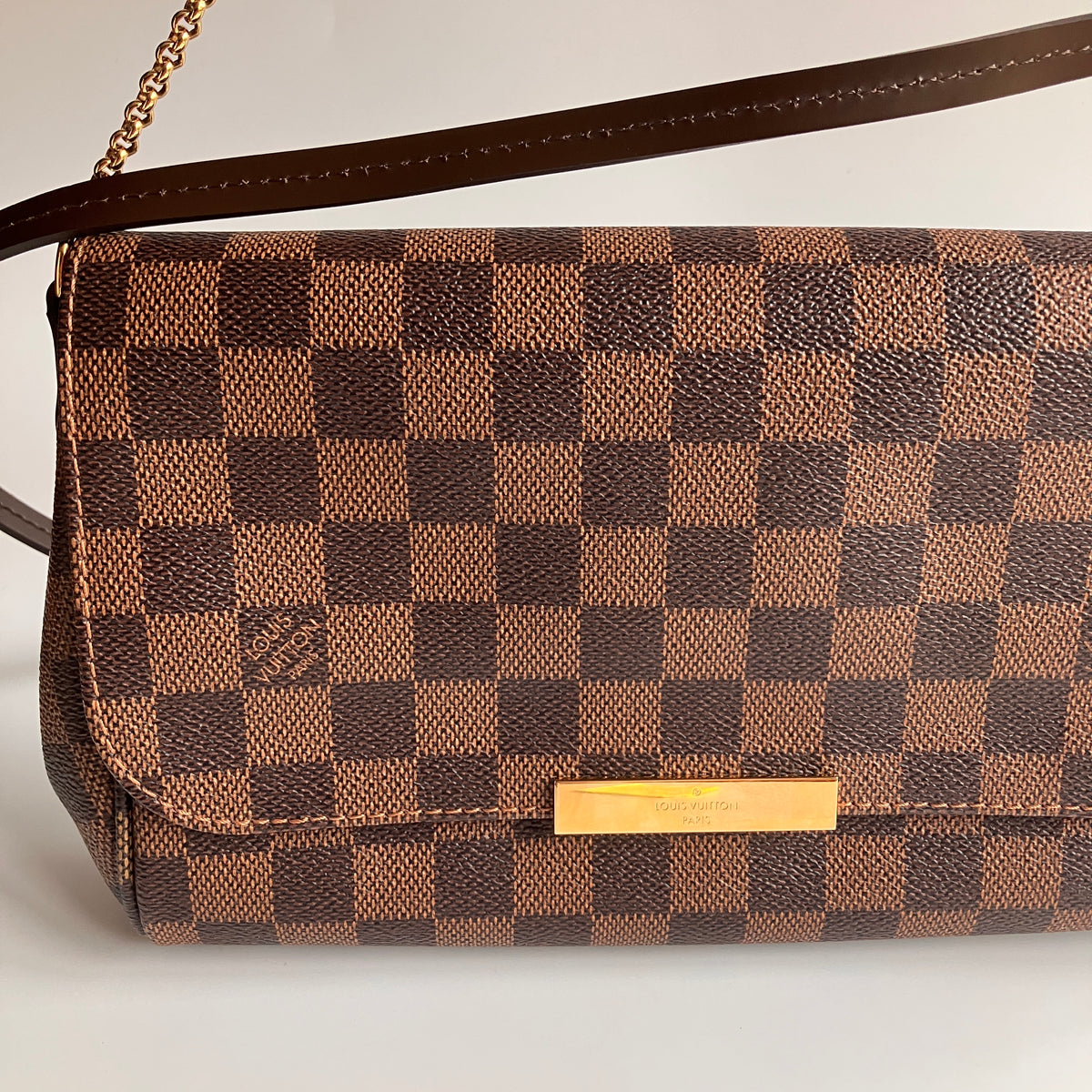 Louis Vuitton Favorite MM Damier Ebène Crossbody Bag