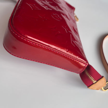 Louis Vuitton Red Vernis Pochette