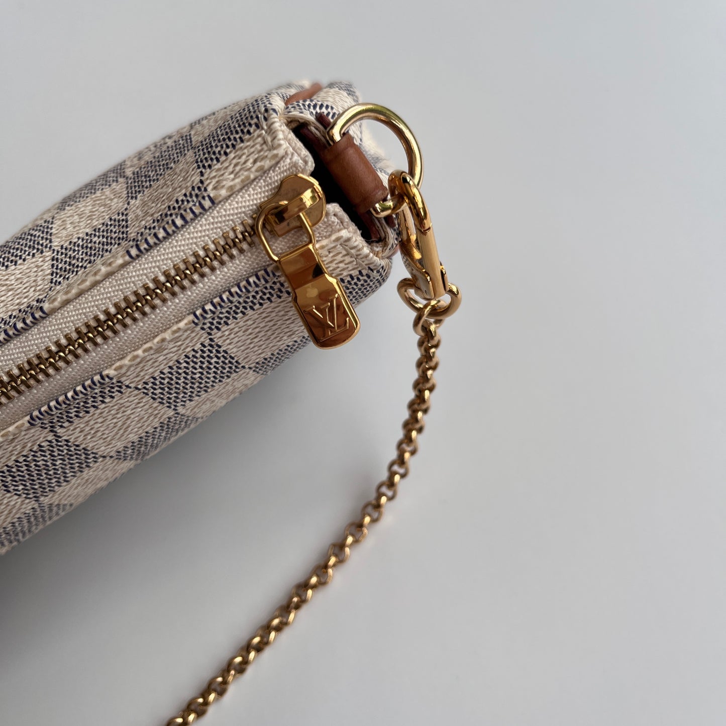 Louis Vuitton Eva PM Damier Azur Clutch/ Crossbody Bag