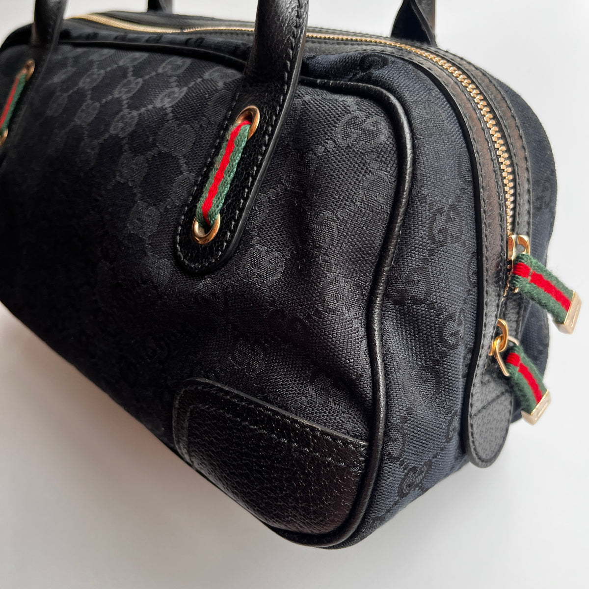 Gucci Princy Black Canvas Sherry Line Shoulder Bag