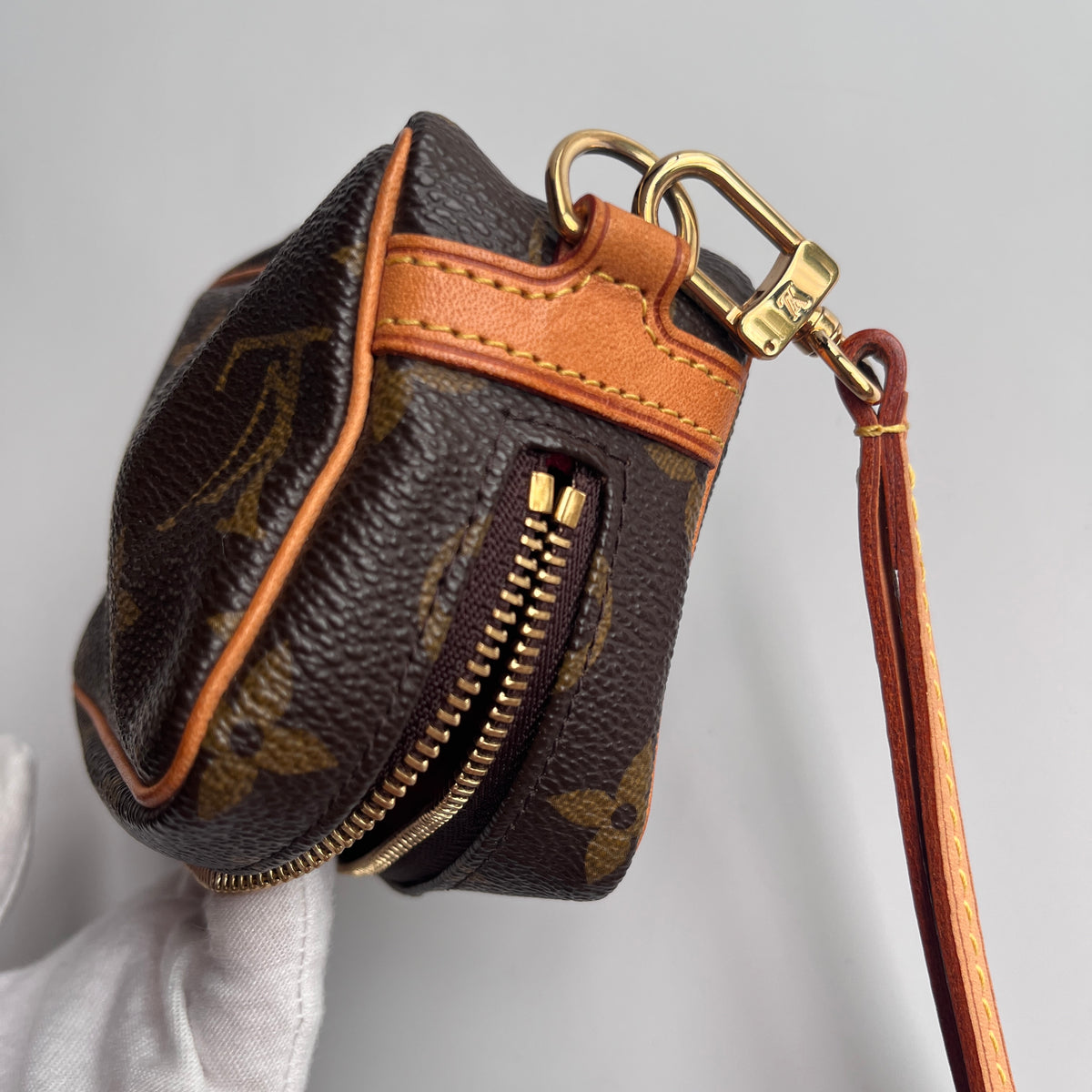 Louis Vuitton Wapity Monogram Pouch Wrislet