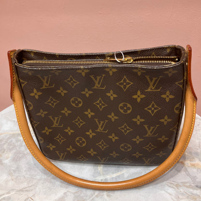 Louis Vuitton Vintage Looping MM Monogram Shoulder Bag