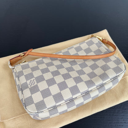 Louis Vuitton Pochette Damier Azur