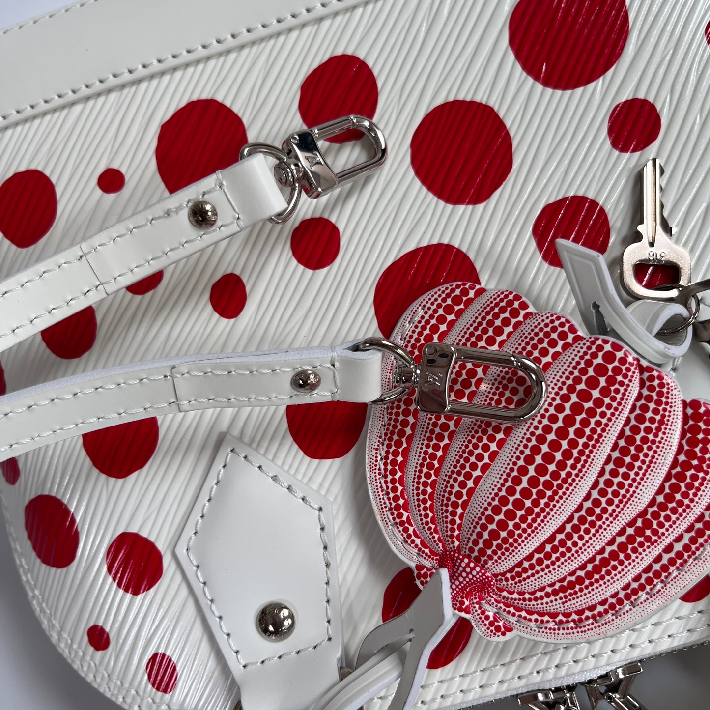 Louis Vuitton x Yayoi Kusama White Alma BB Epi