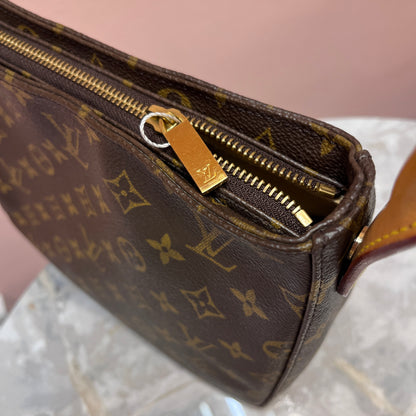 Louis Vuitton Vintage Looping MM Monogram Shoulder Bag