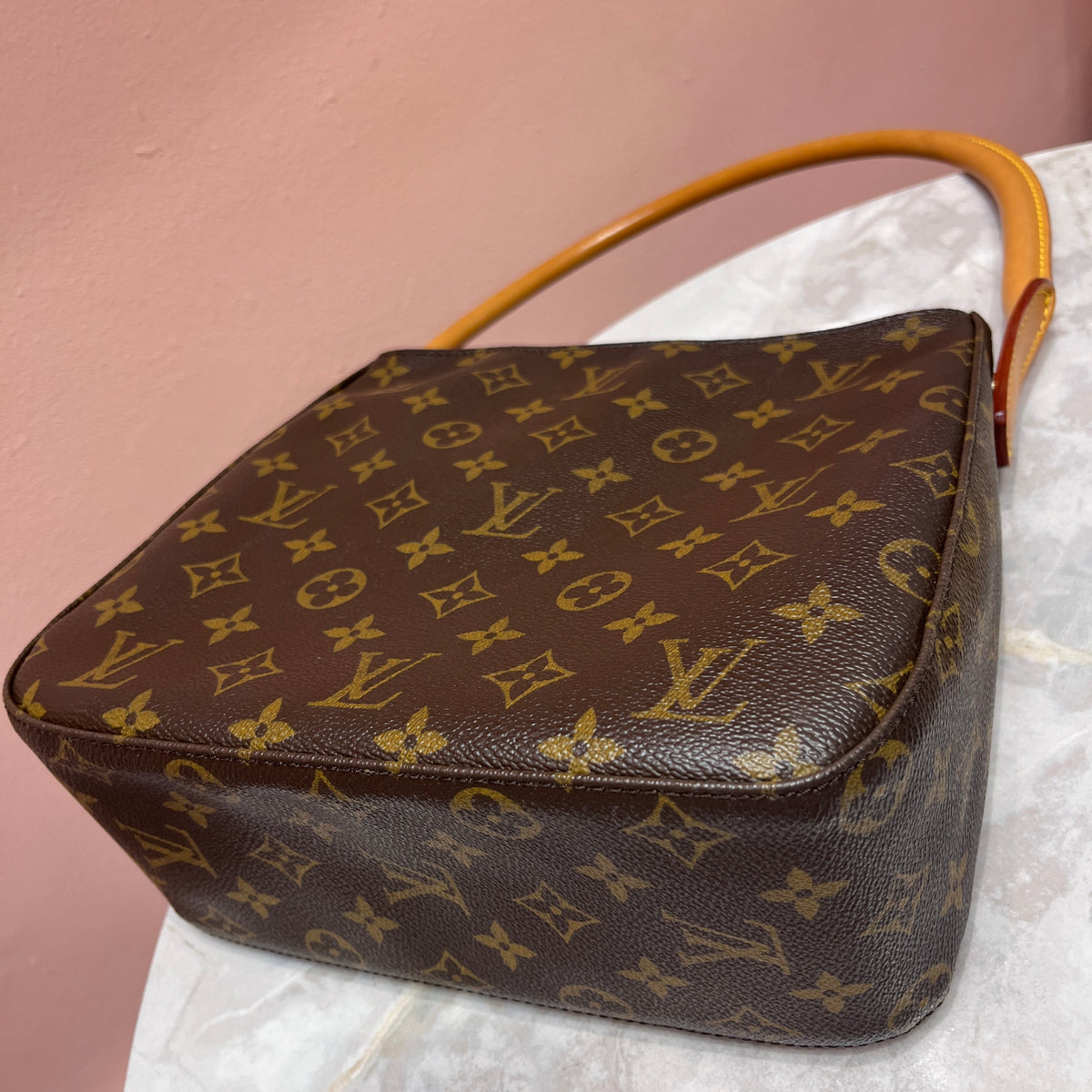Louis Vuitton Vintage Looping MM Monogram Shoulder Bag