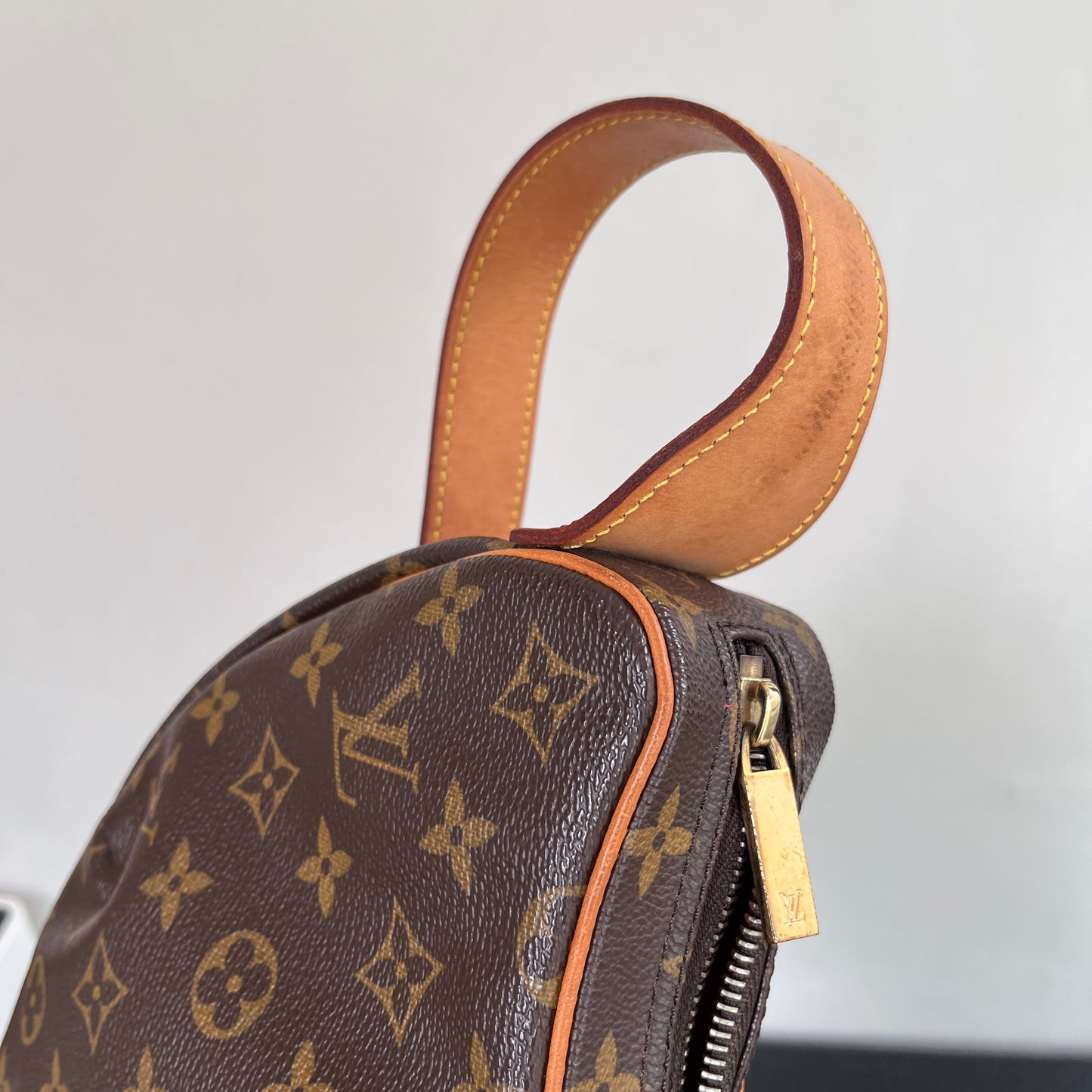 Louis Vuitton Vintage Croissant MM Shoulder Bag