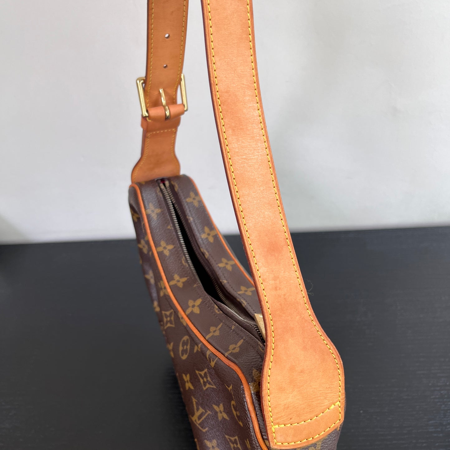 Louis Vuitton Vintage Croissant MM Shoulder Bag