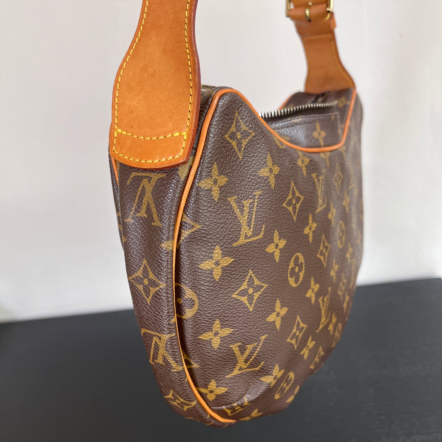 Louis Vuitton Vintage Croissant MM Shoulder Bag