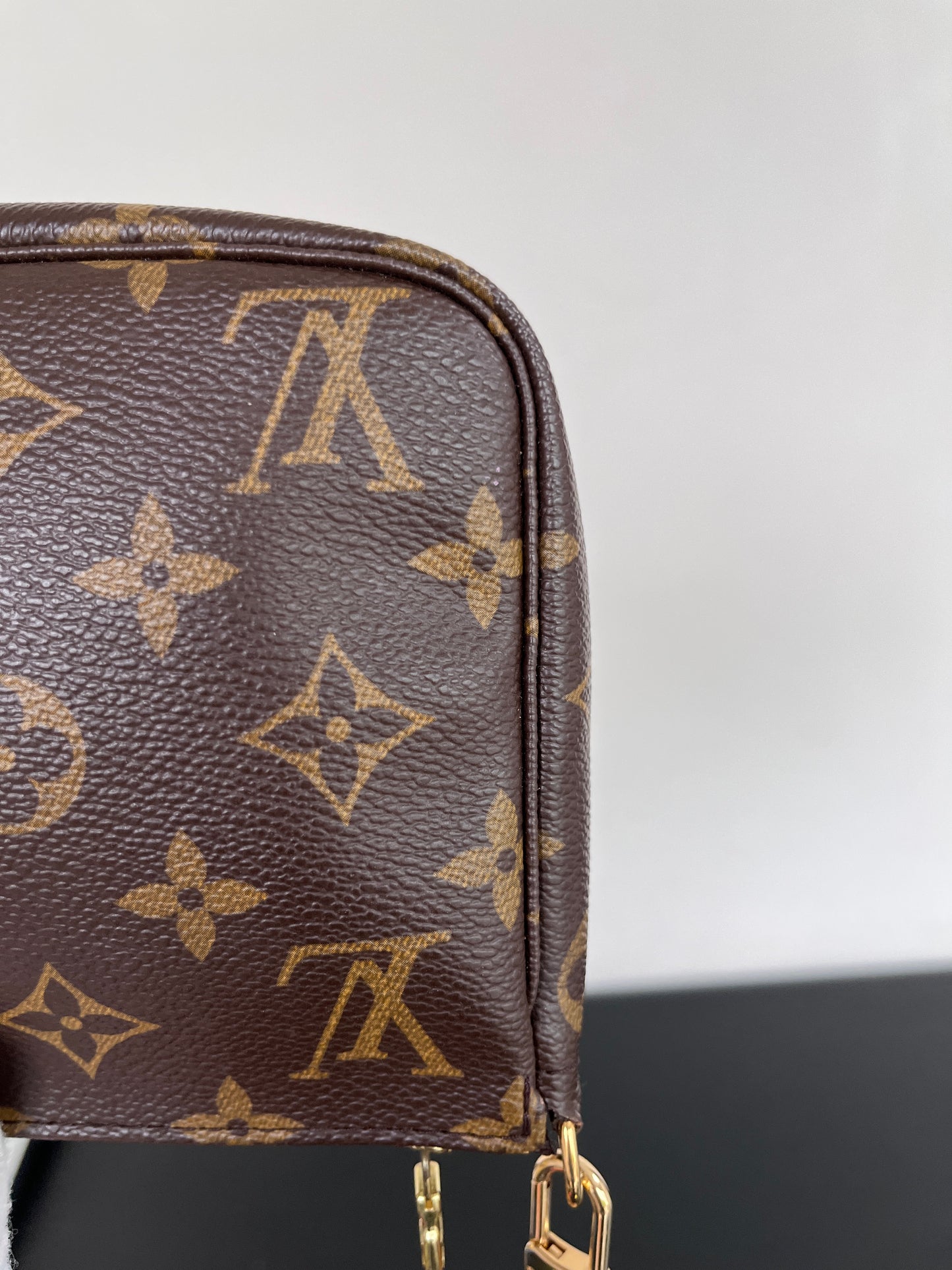 Louis Vuitton Vintage Monogram Pochette