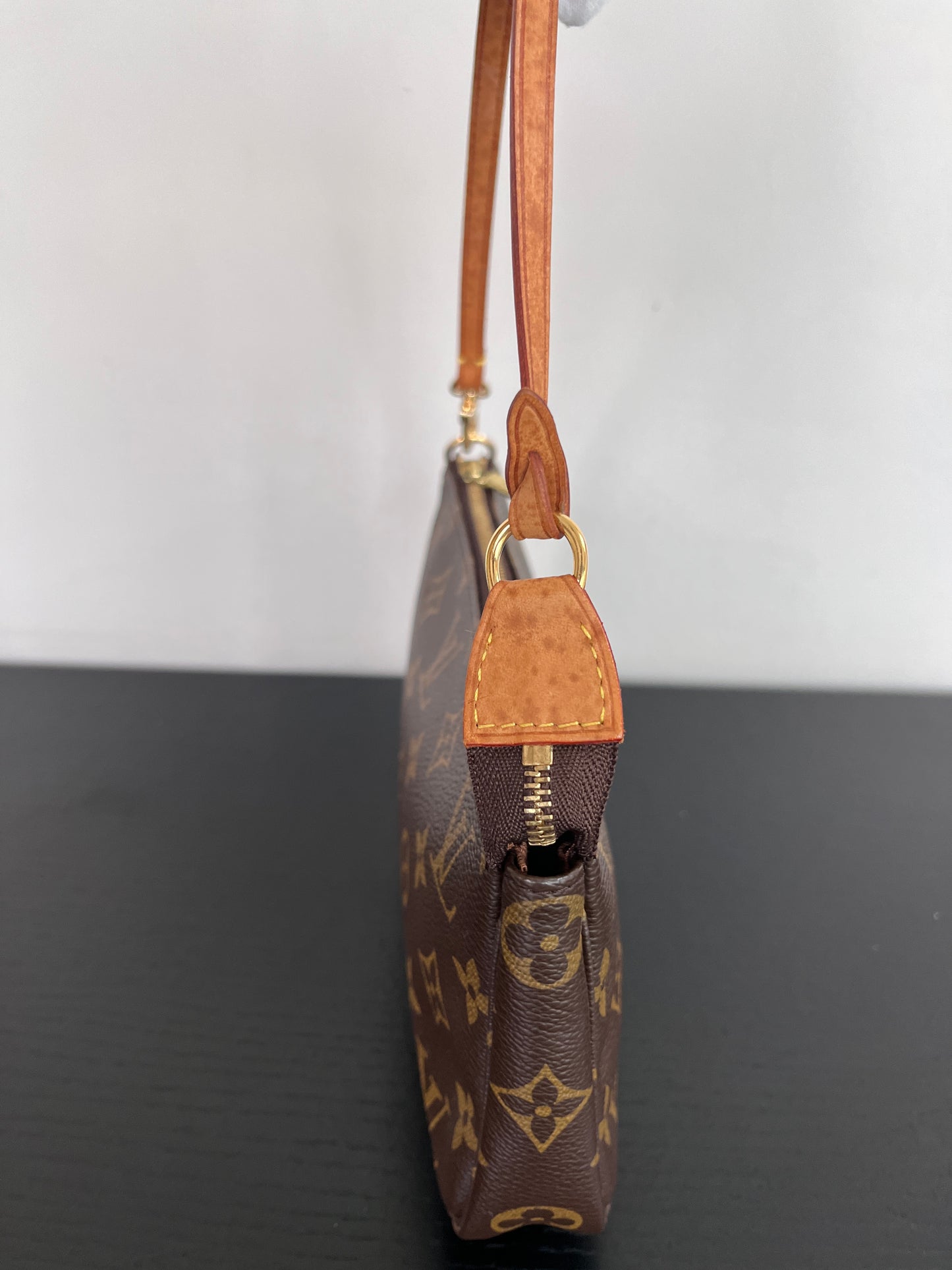 Louis Vuitton Vintage Monogram Pochette