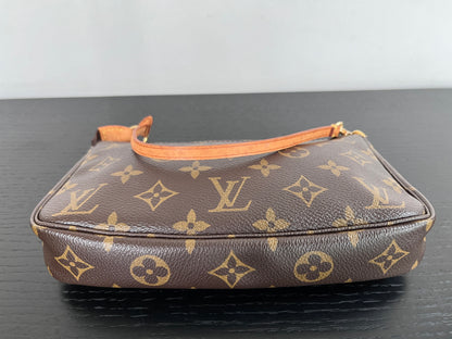 Louis Vuitton Vintage Monogram Pochette