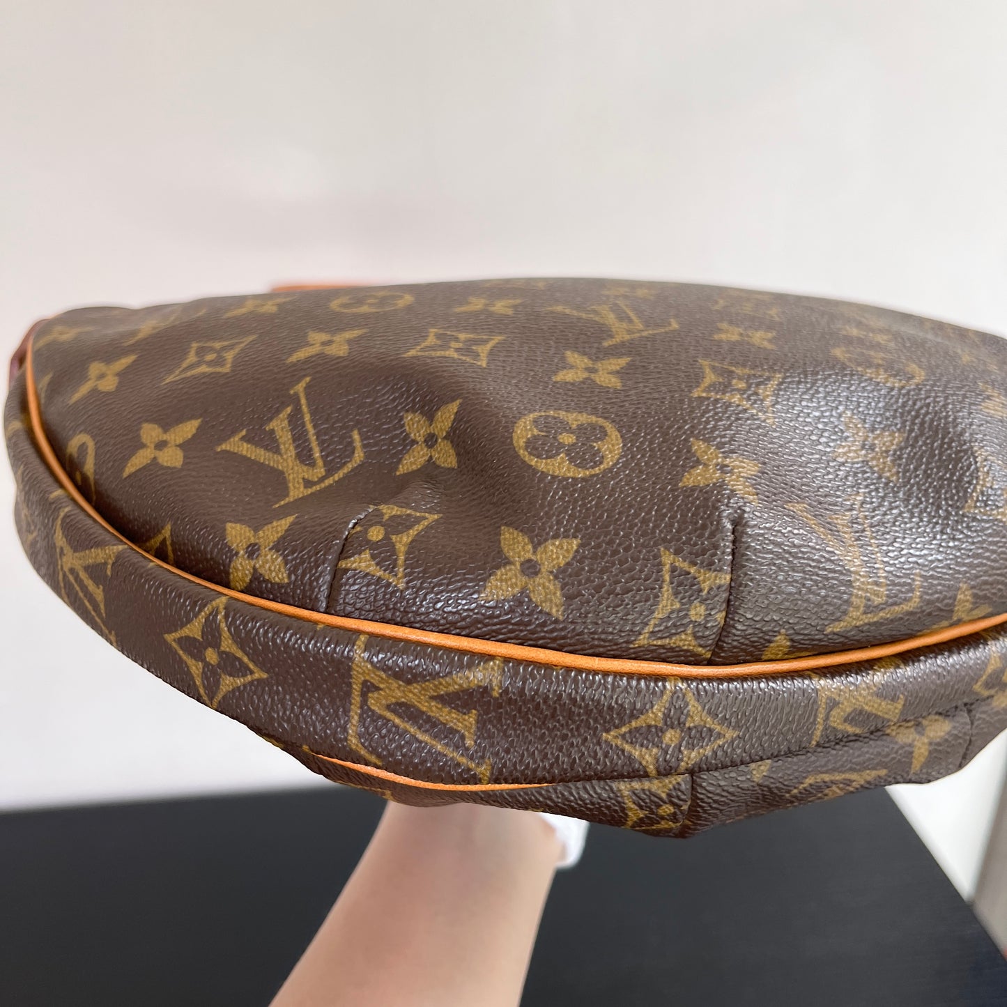 Louis Vuitton Vintage Croissant MM Shoulder Bag