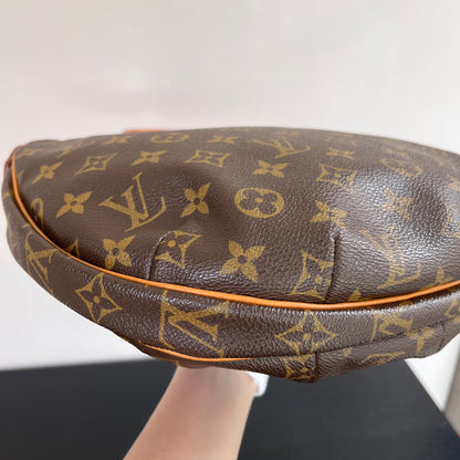 Louis Vuitton Vintage Croissant MM Shoulder Bag