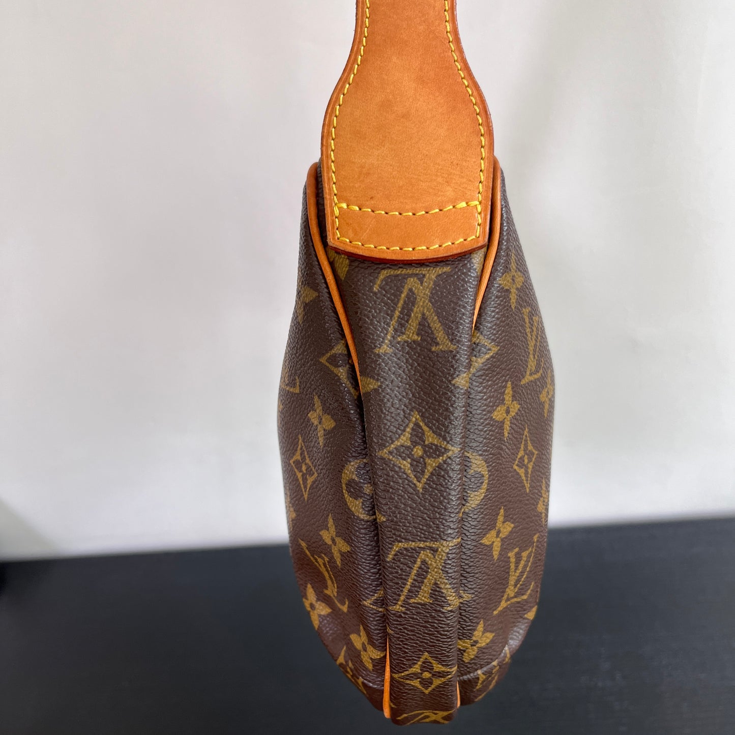 Louis Vuitton Vintage Croissant MM Shoulder Bag