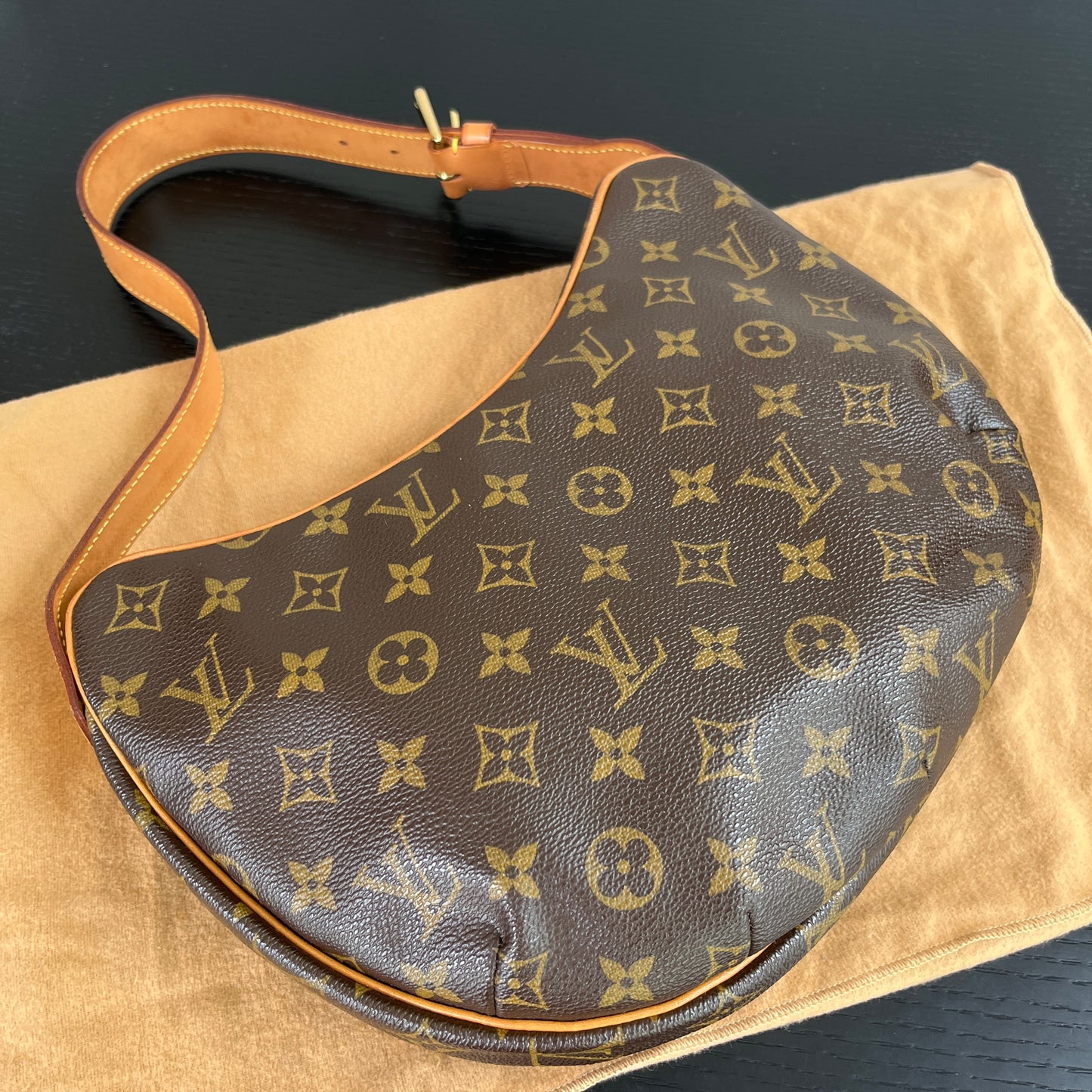Louis Vuitton Vintage Croissant MM Shoulder Bag