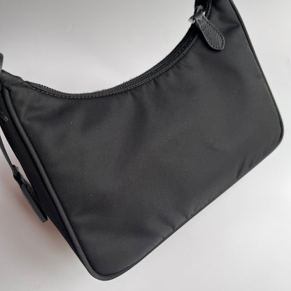 Prada Black Re-Edition 2000 Re-nylon Shoulder Bag