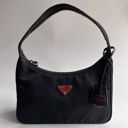 Prada Black Re-Edition 2000 Re-nylon Shoulder Bag