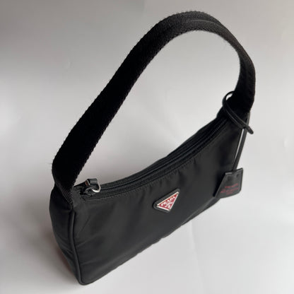 Prada Black Re-Edition 2000 Re-nylon Shoulder Bag