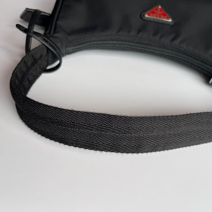 Prada Black Re-Edition 2000 Re-nylon Shoulder Bag