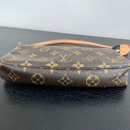 Louis Vuitton Vintage Monogram Pochette