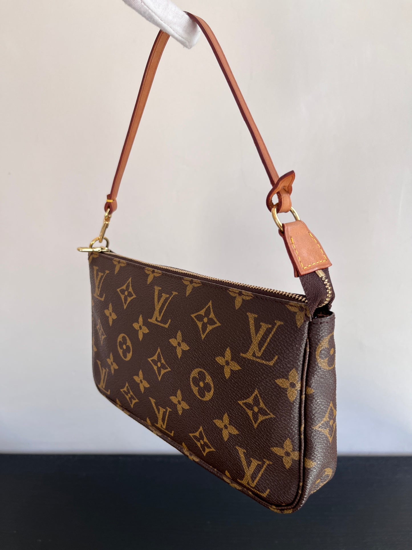 Louis Vuitton Vintage Monogram Pochette