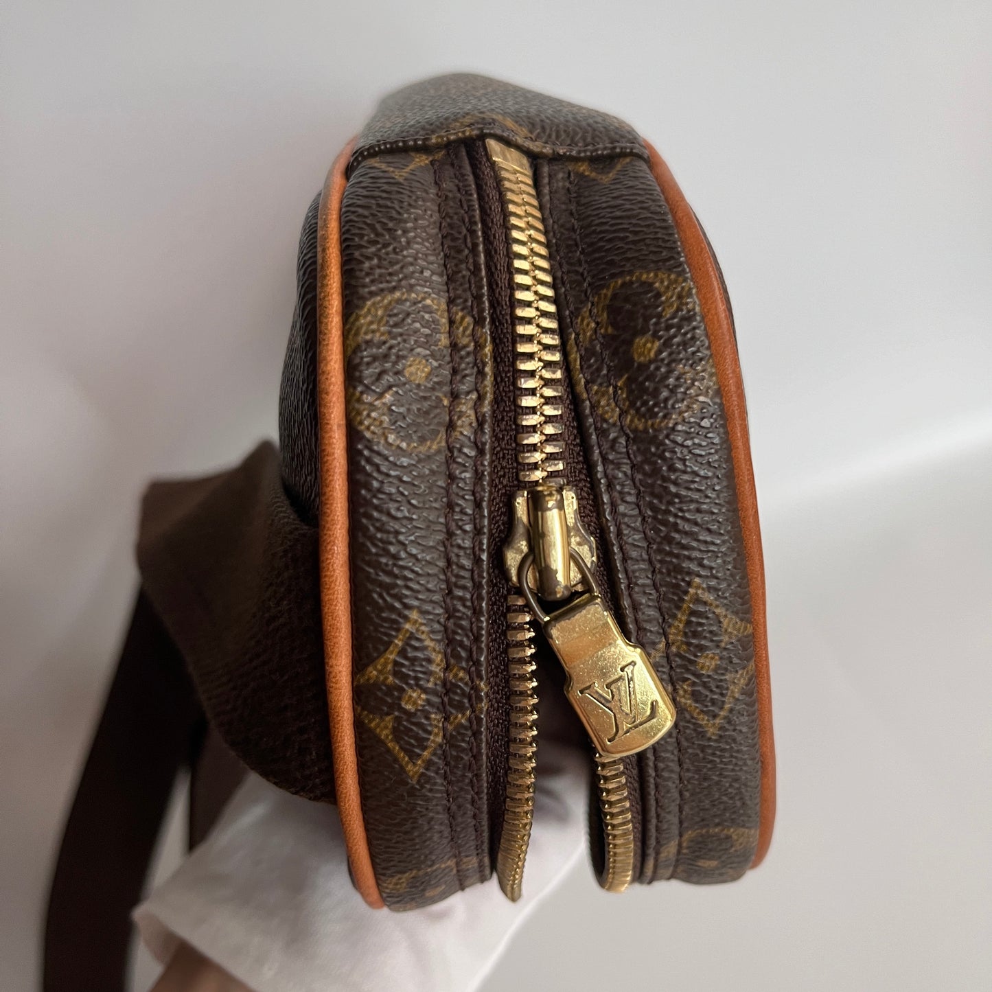 Louis Vuitton Unisex Gange crossbody/ waist/ bum bag