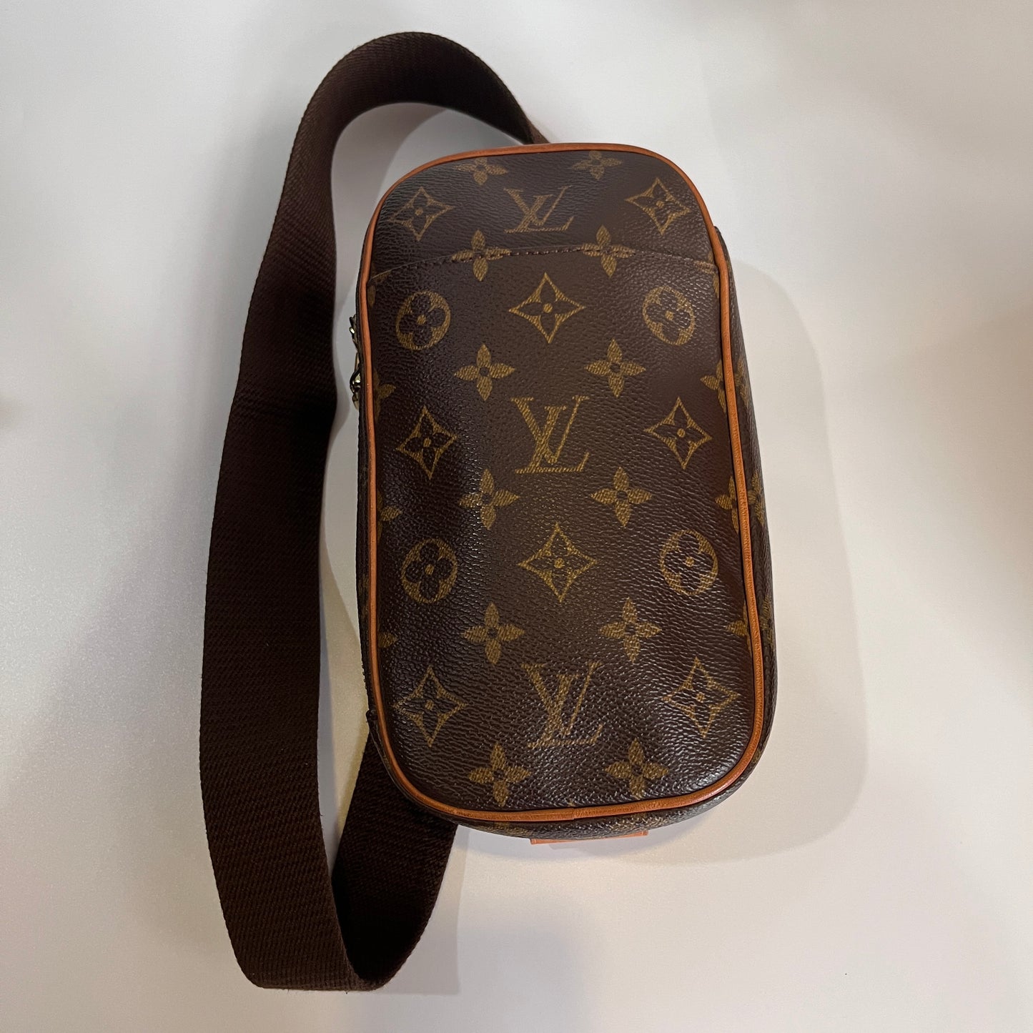 Louis Vuitton Unisex Gange crossbody/ waist/ bum bag