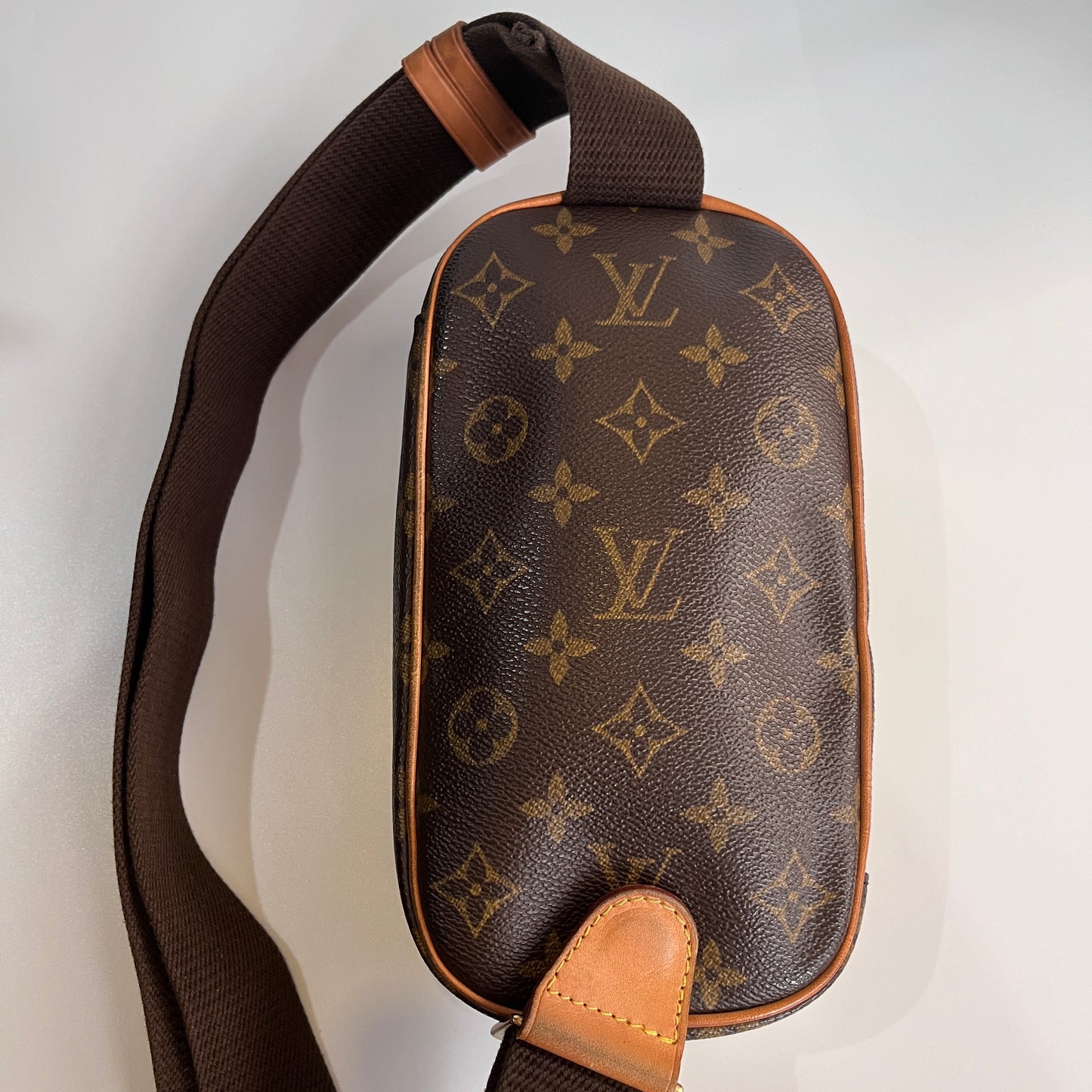 Louis Vuitton Unisex Gange crossbody/ waist/ bum bag