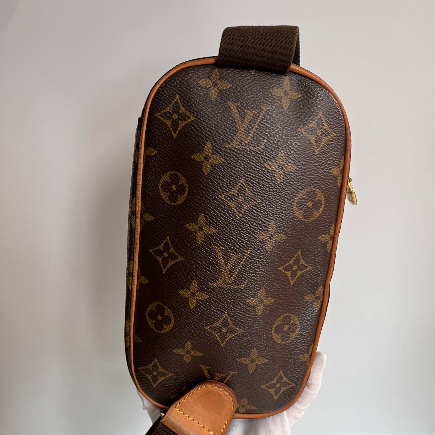 Louis Vuitton Unisex Gange crossbody/ waist/ bum bag