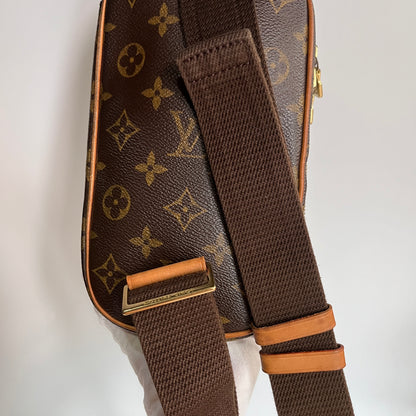 Louis Vuitton Unisex Gange crossbody/ waist/ bum bag