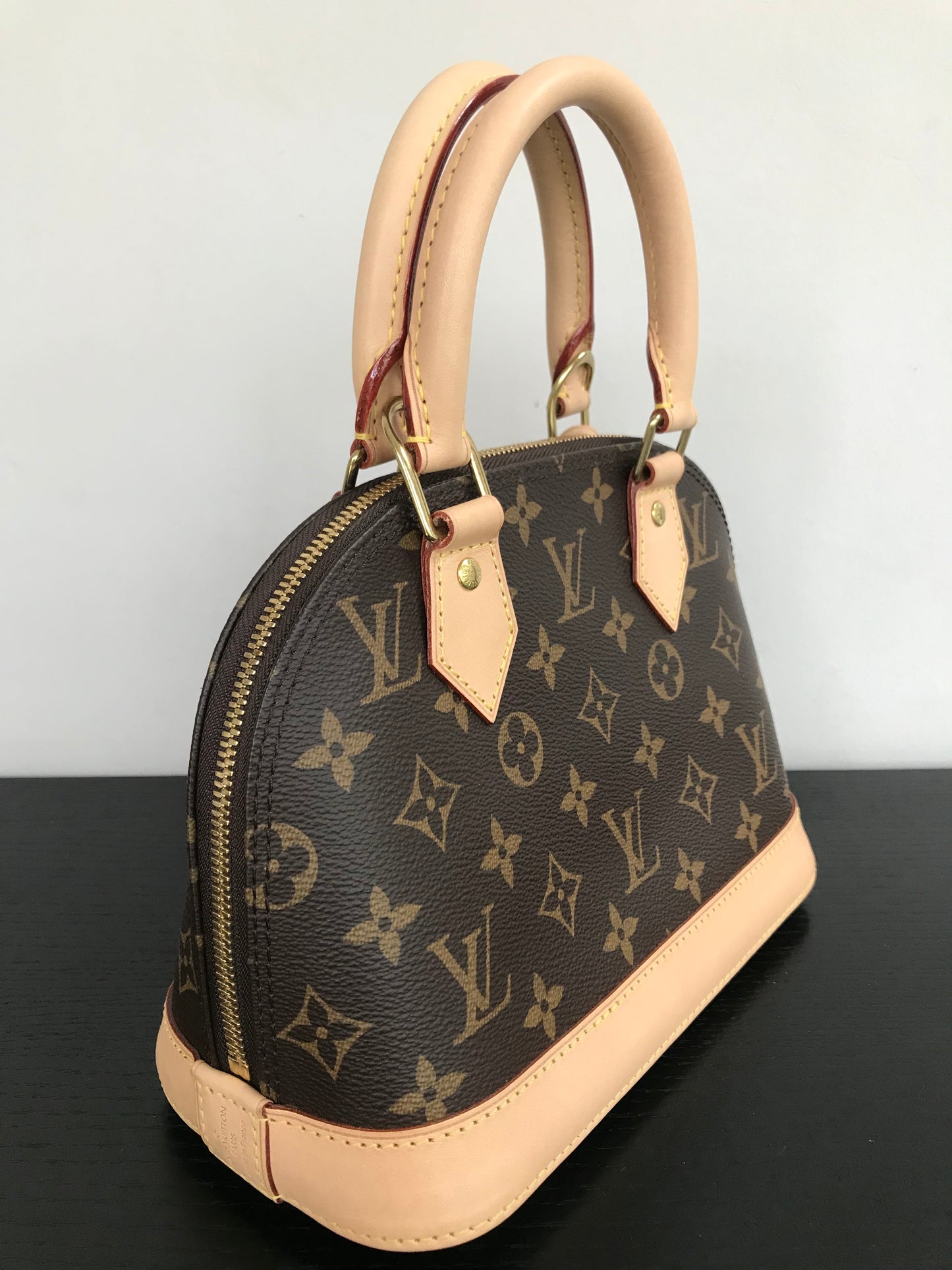 Louis Vuitton Alma BB Monogram NO PADLOCK