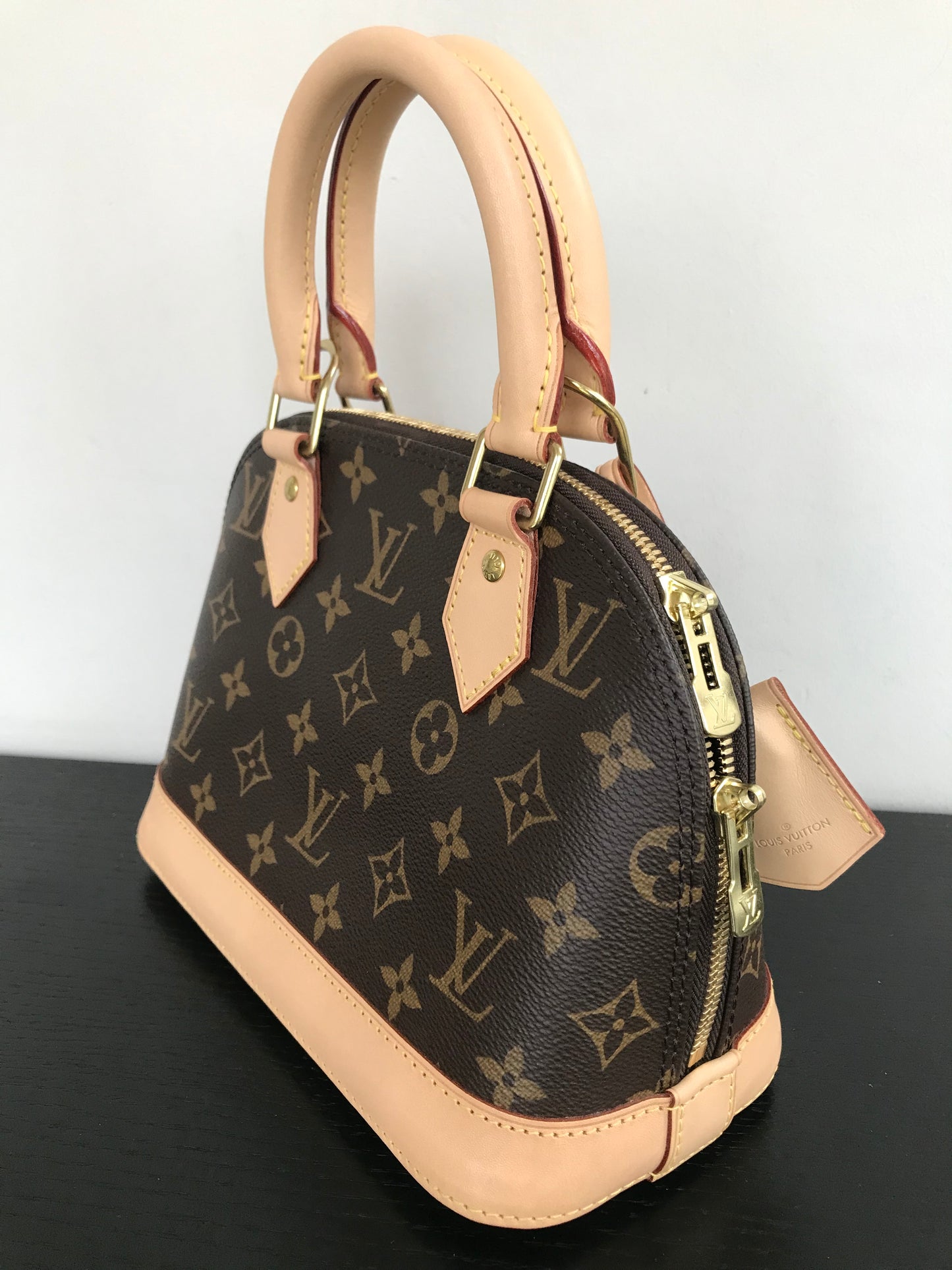 Louis Vuitton Alma BB Monogram NO PADLOCK