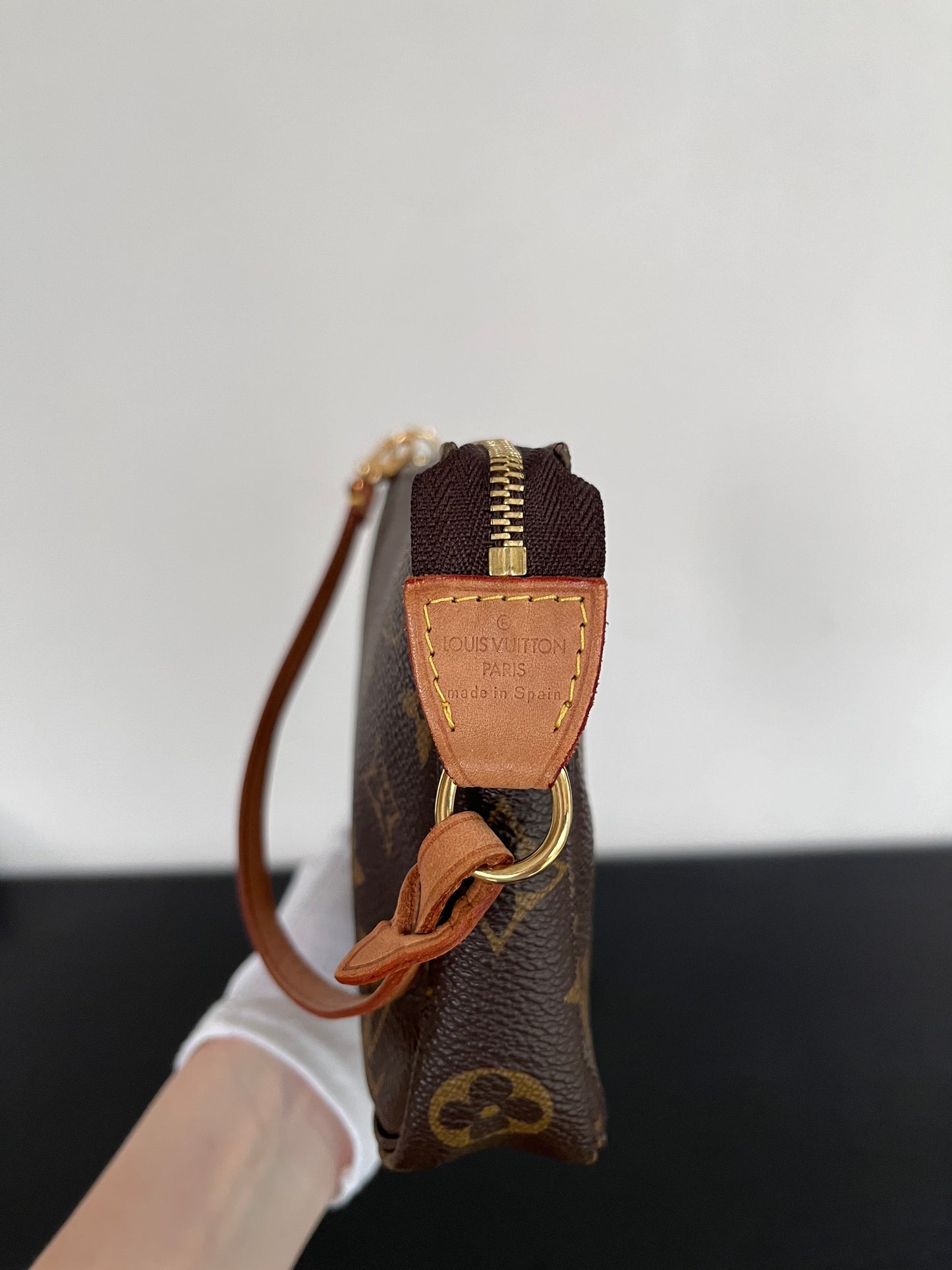 Louis Vuitton Vintage Monogram Pochette