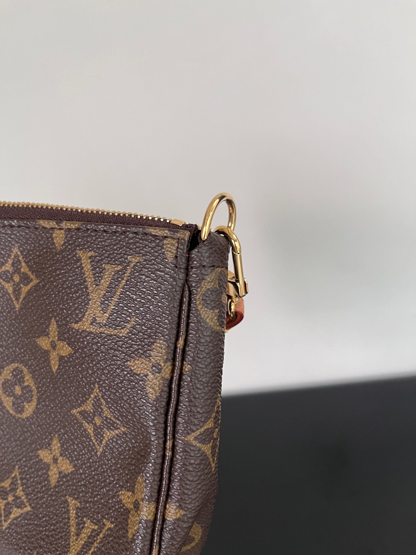 Louis Vuitton Vintage Monogram Pochette