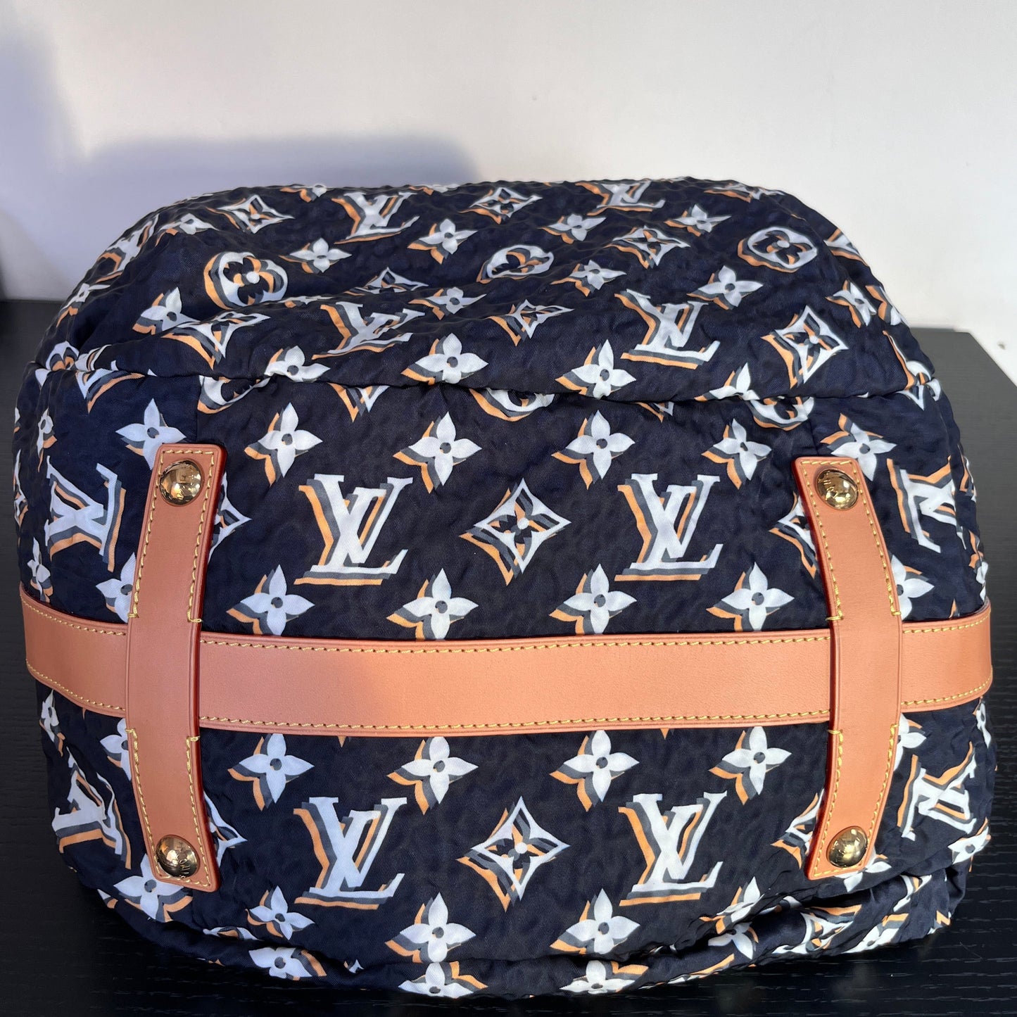 Louis Vuitton Cruise Bulles MM Navy