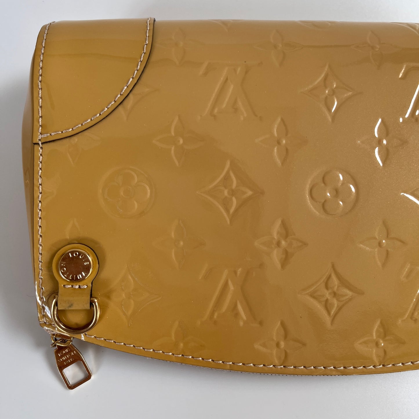 Louis Vuitton Santa Monica Yellow Vernis Clutch/ Crossbody Bag